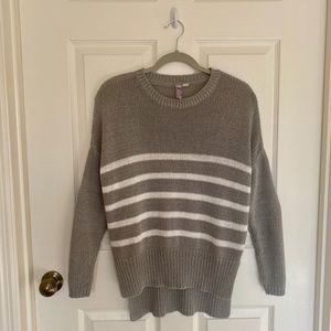 gorgeous knitted sweater w/ elbow pads